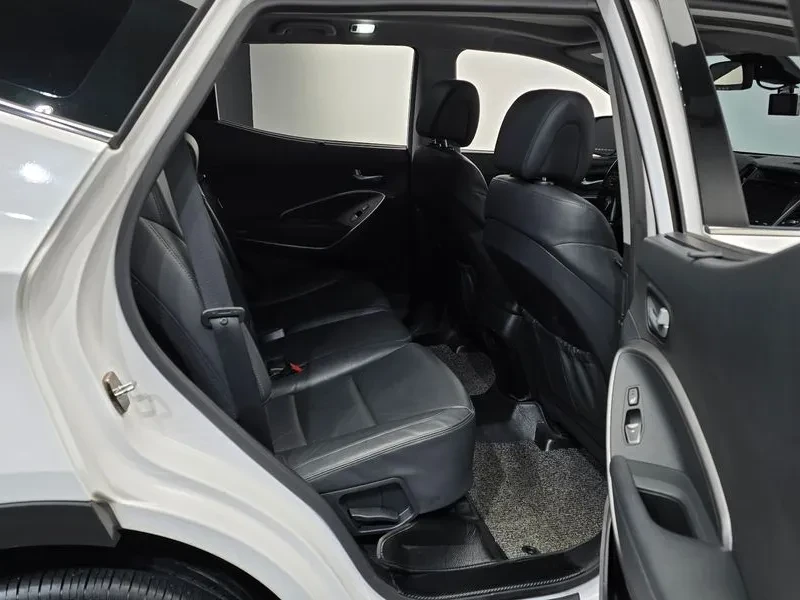 Hyundai Santa fe 2.2 4Wd Exclusive, снимка 12 - Автомобили и джипове - 53782577