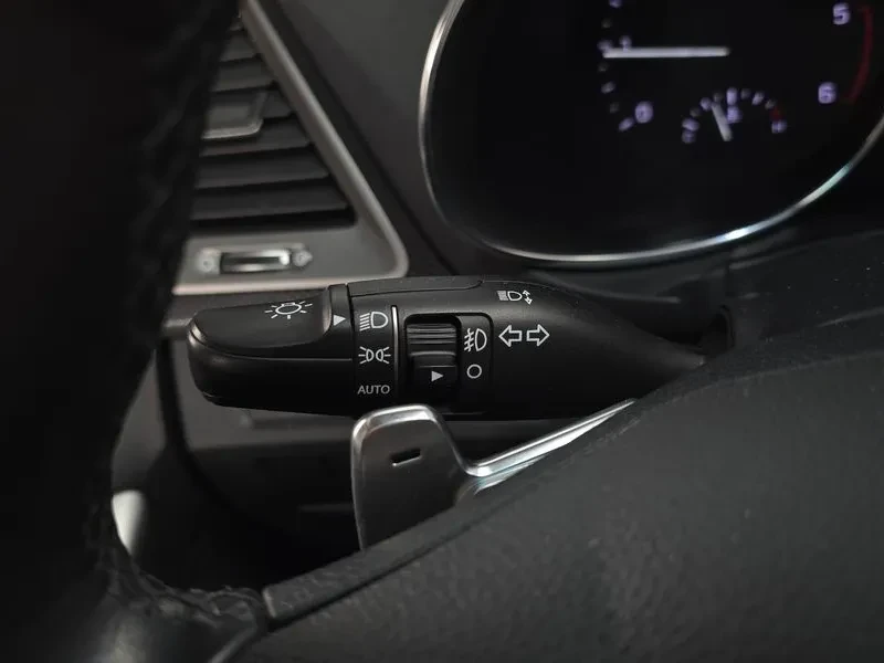 Hyundai Santa fe 2.2 4Wd Exclusive, снимка 17 - Автомобили и джипове - 53782577