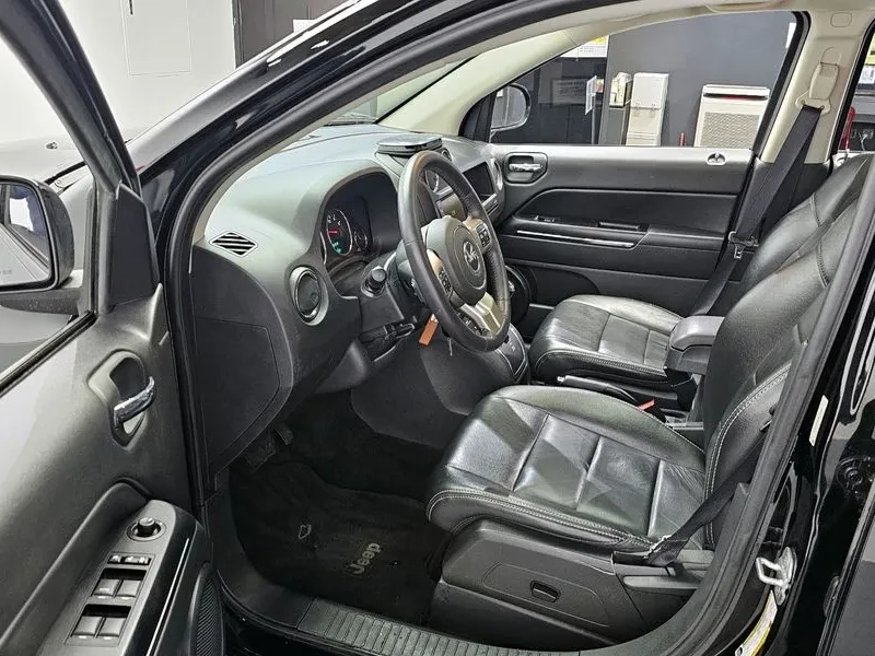 Jeep Compass 2.4 | Mobile.bg � ����������� 10