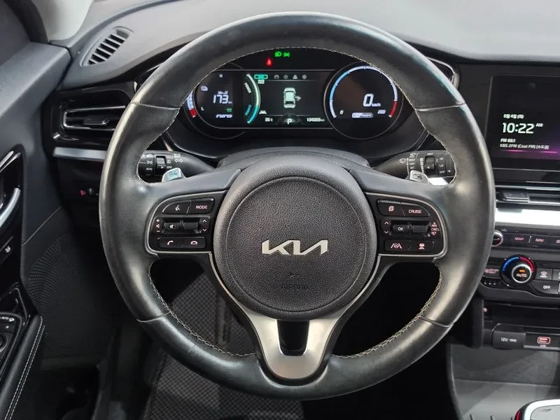 Kia Niro Ev Noblesse, снимка 13 - Автомобили и джипове - 55925979