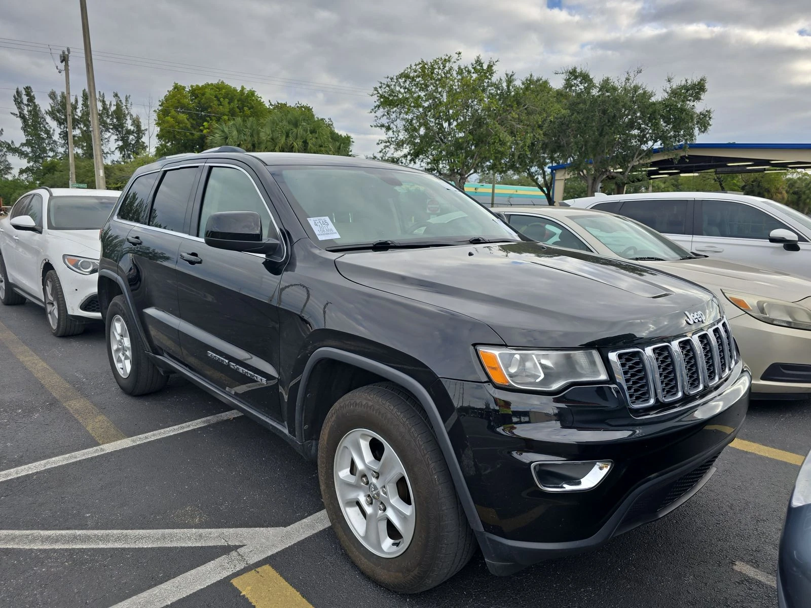 Jeep Grand cherokee 2017 Jeep Grand Cherokee Laredo - изображение 3