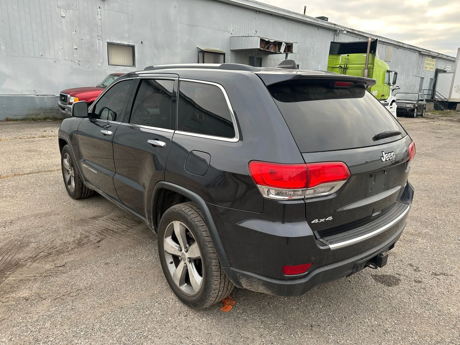 Jeep Grand cherokee Limited/ПОДГРЕВ/КАМЕРА/KEYLESS/NAVI - изображение 4