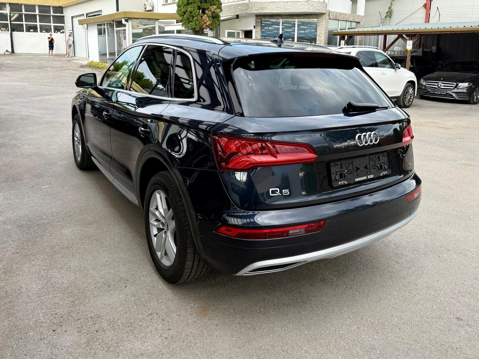Audi Q5 2.0TFSI Quattro Komfort - изображение 6