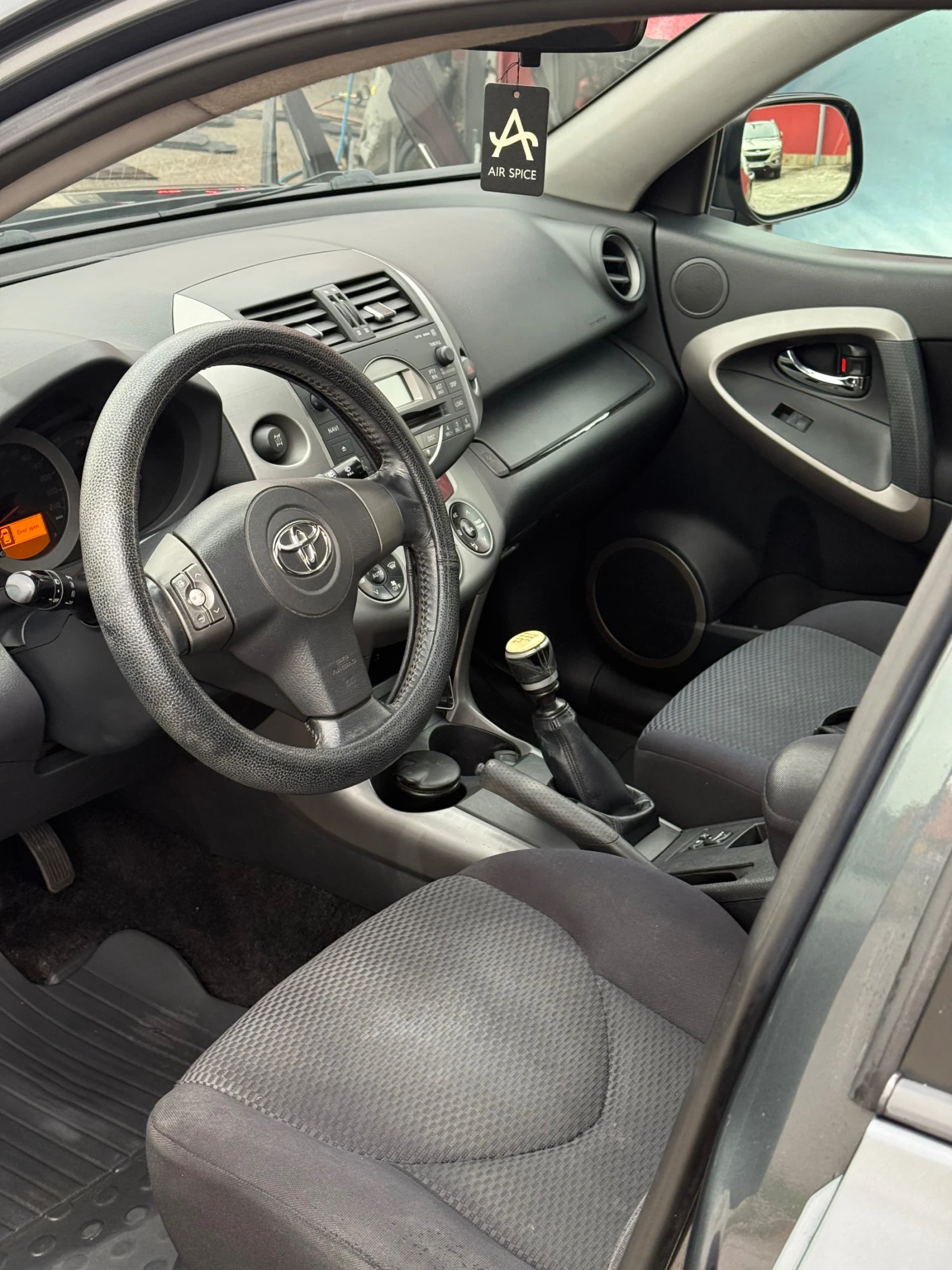 Toyota Rav4 | Mobile.bg   16