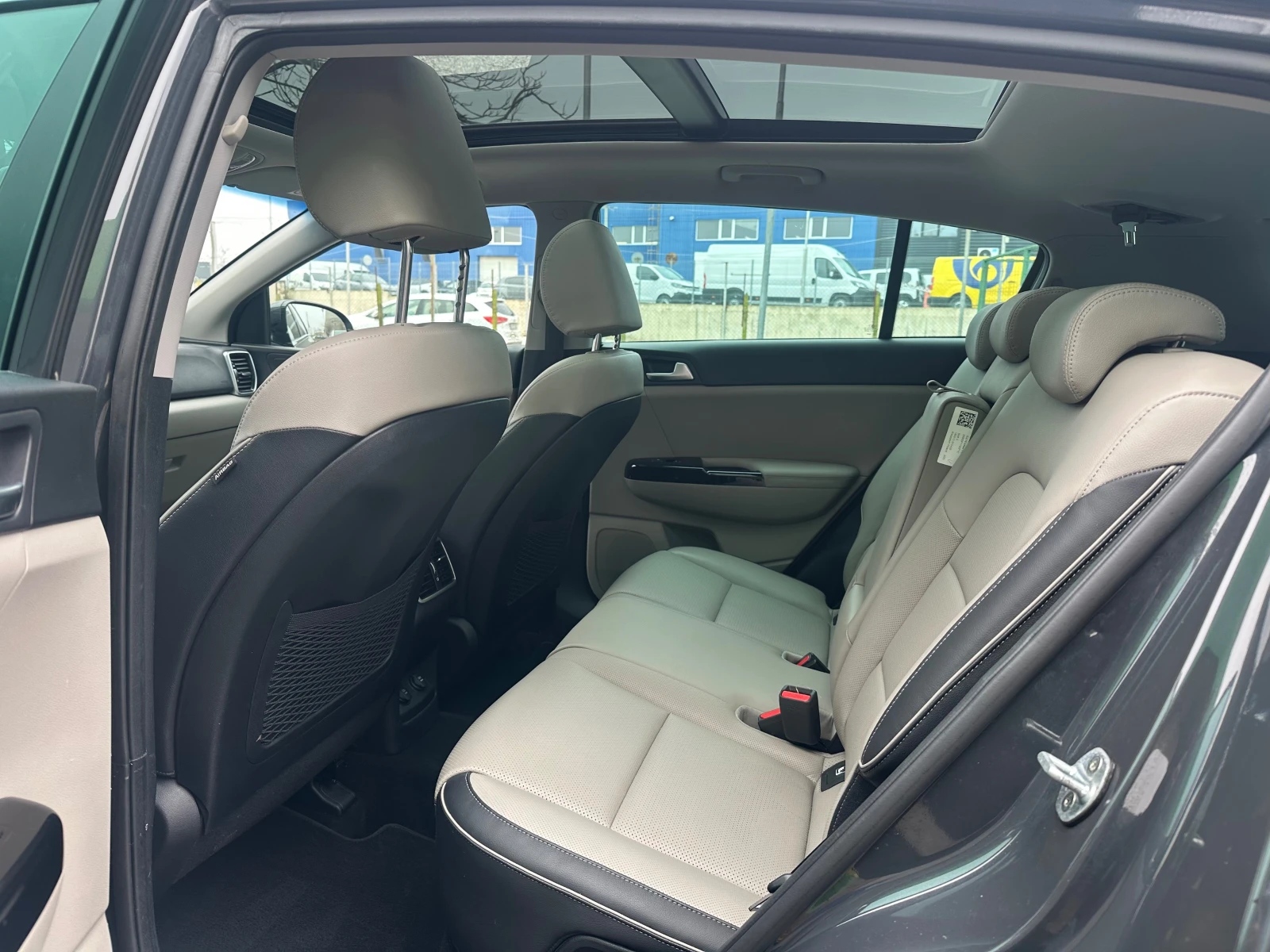 Kia Sportage 2.0CRDI 185k.c.Platinum edition �������� ������ | Mobile.bg � ����������� 9