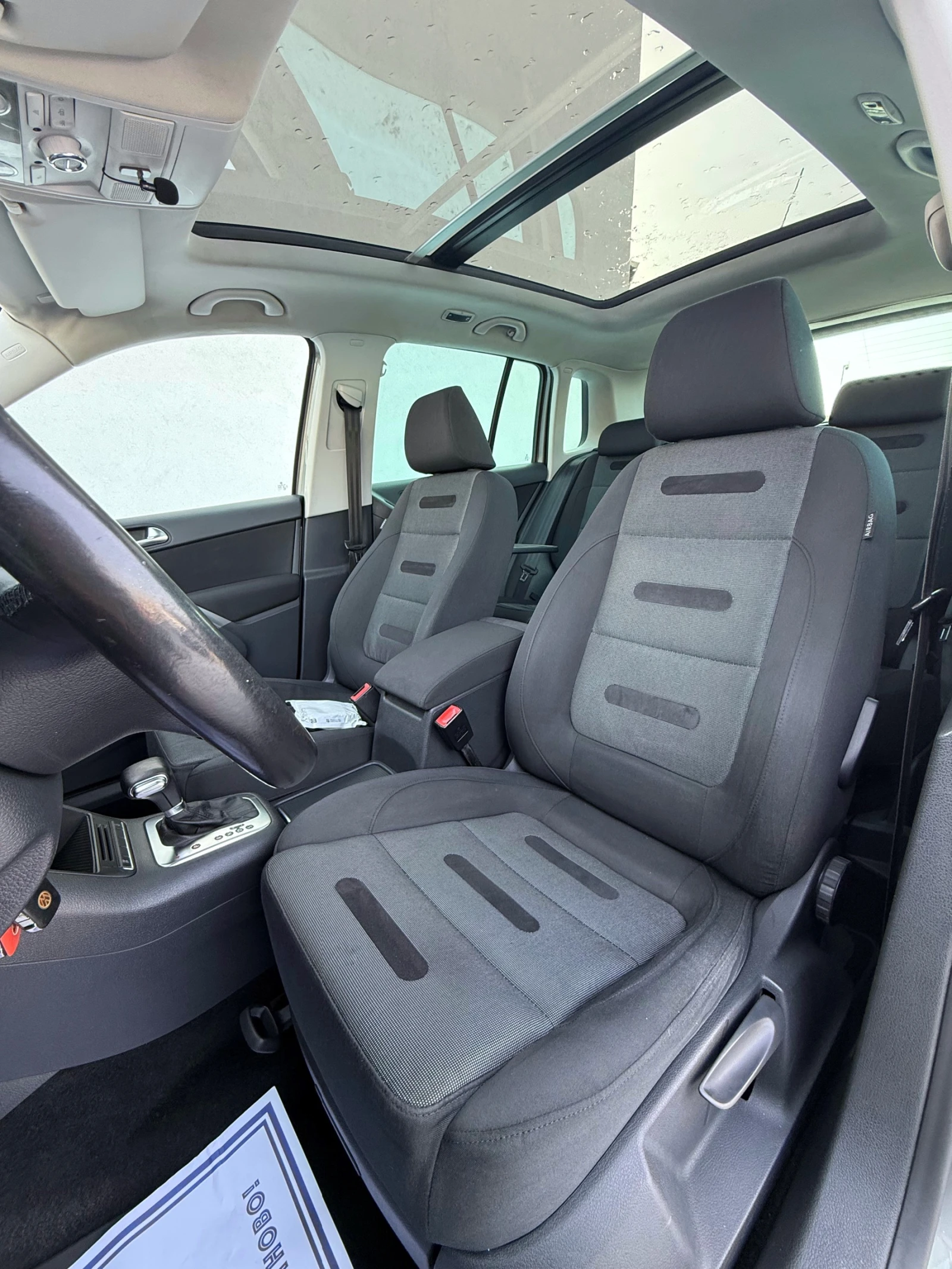 VW Tiguan 2.0TDI 4x4 PANO NAVI - изображение 6