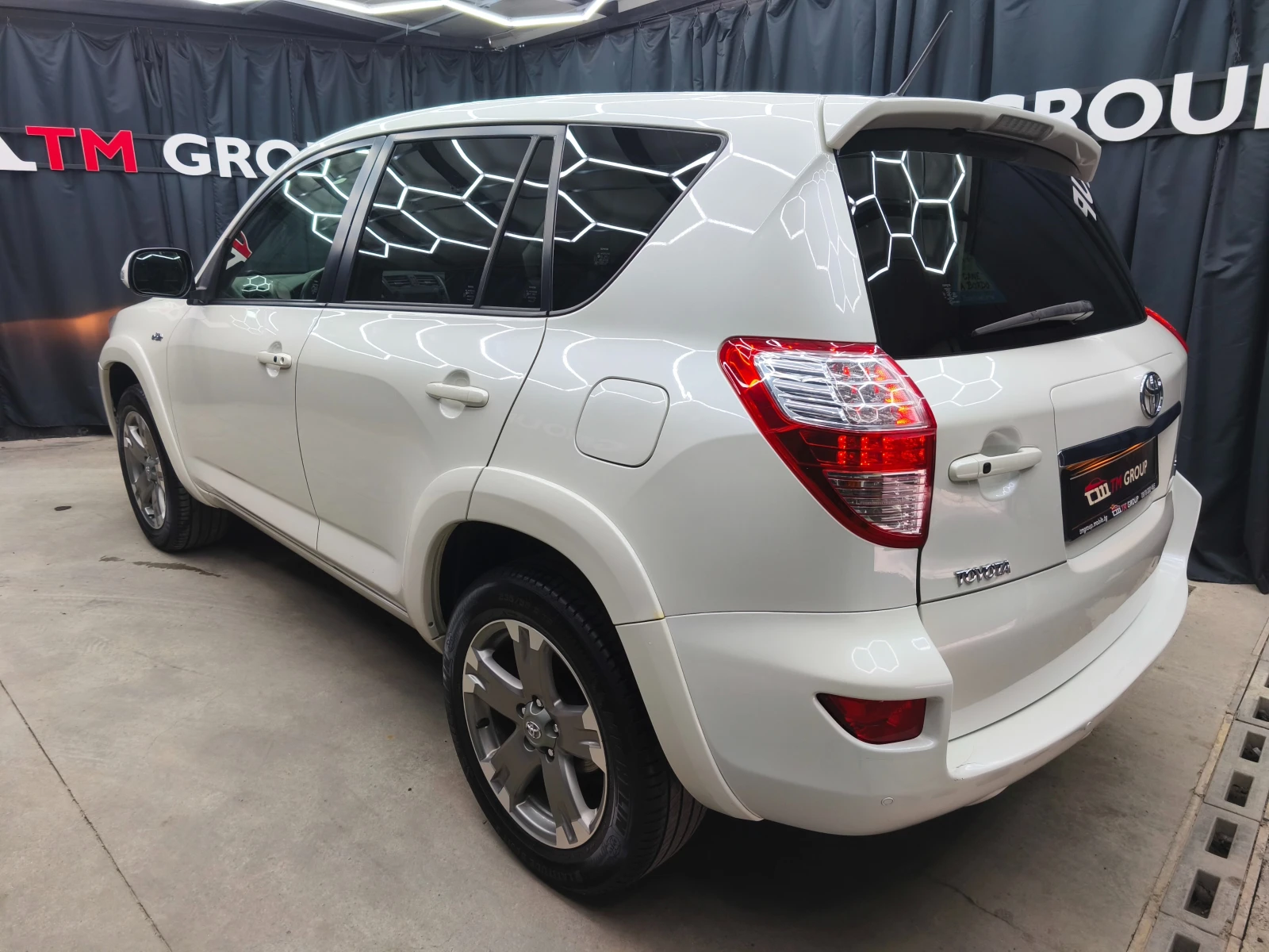 Toyota Rav4 2.2D 150k.c Automatic 4x4 Crossover , снимка 6 - Автомобили и джипове - 53864564