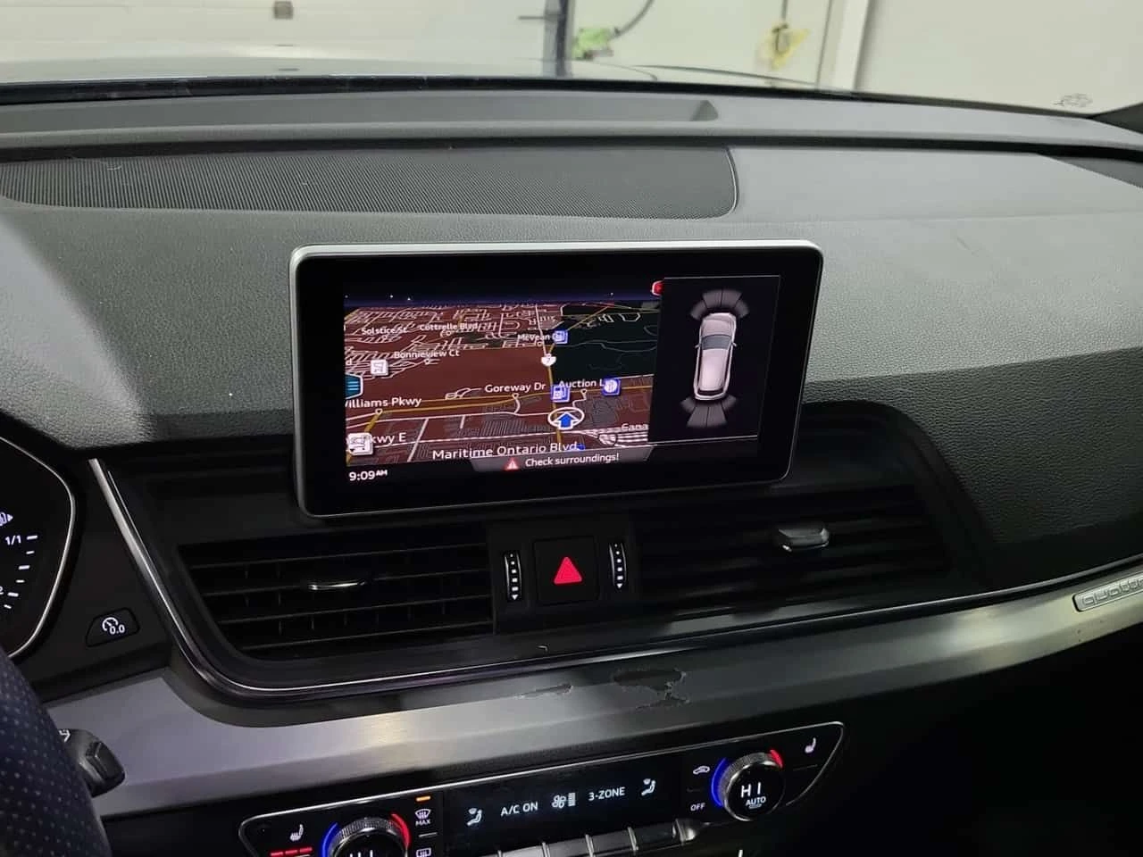 Audi Q5 * PROGRESSIV * PANO * ПОДГРЕВИ * CARFAX, снимка 11 - Автомобили и джипове - 54108799