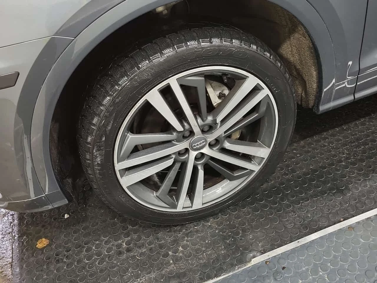 Audi Q5 * PROGRESSIV * PANO * ПОДГРЕВИ * CARFAX, снимка 7 - Автомобили и джипове - 54108799