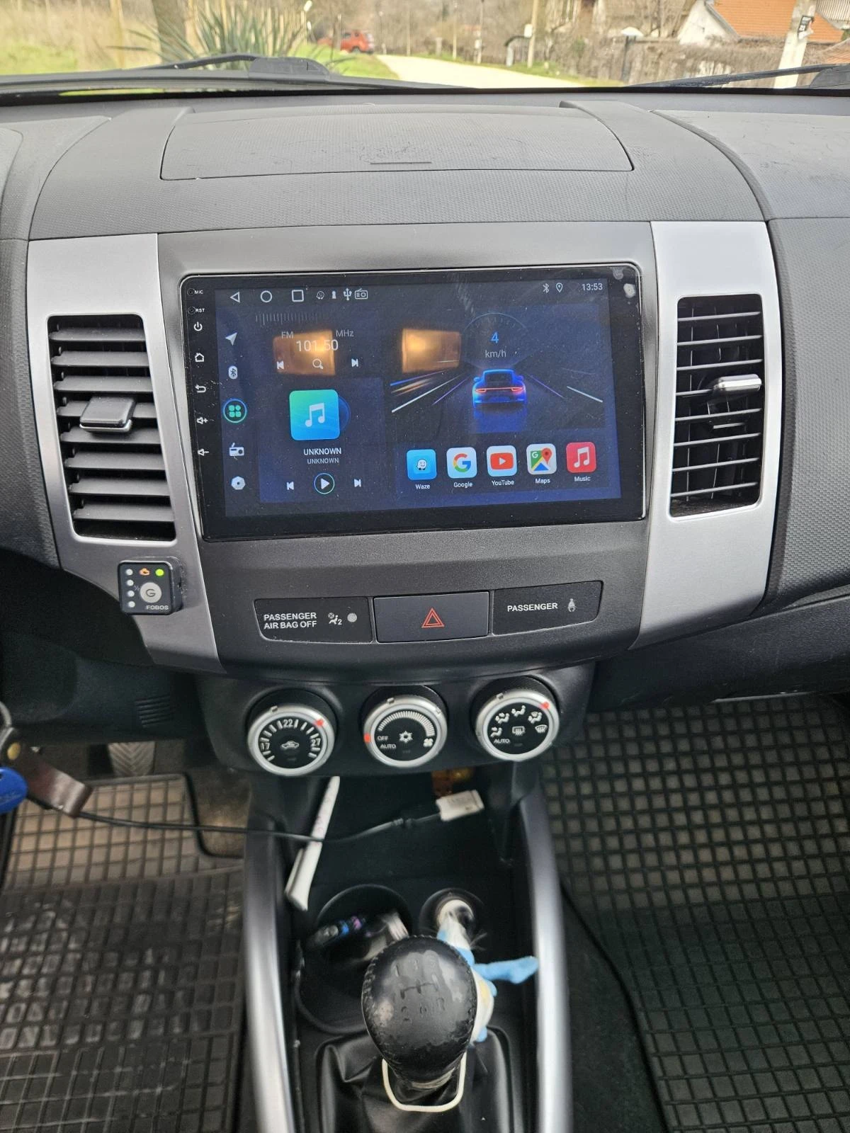 Mitsubishi Outlander 2.4, снимка 9 - Автомобили и джипове - 55206938