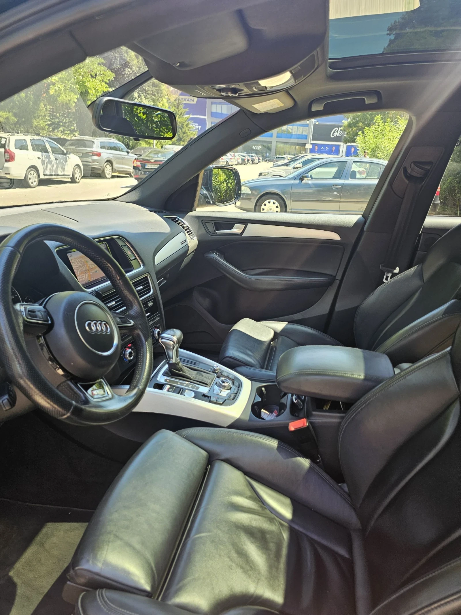 Audi Q5, снимка 7 - Автомобили и джипове - 55213438