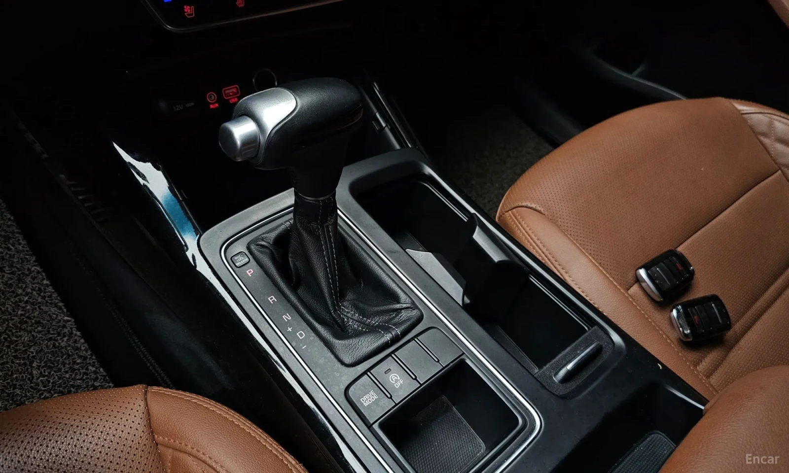 Kia Sorento, снимка 9 - Автомобили и джипове - 55219264