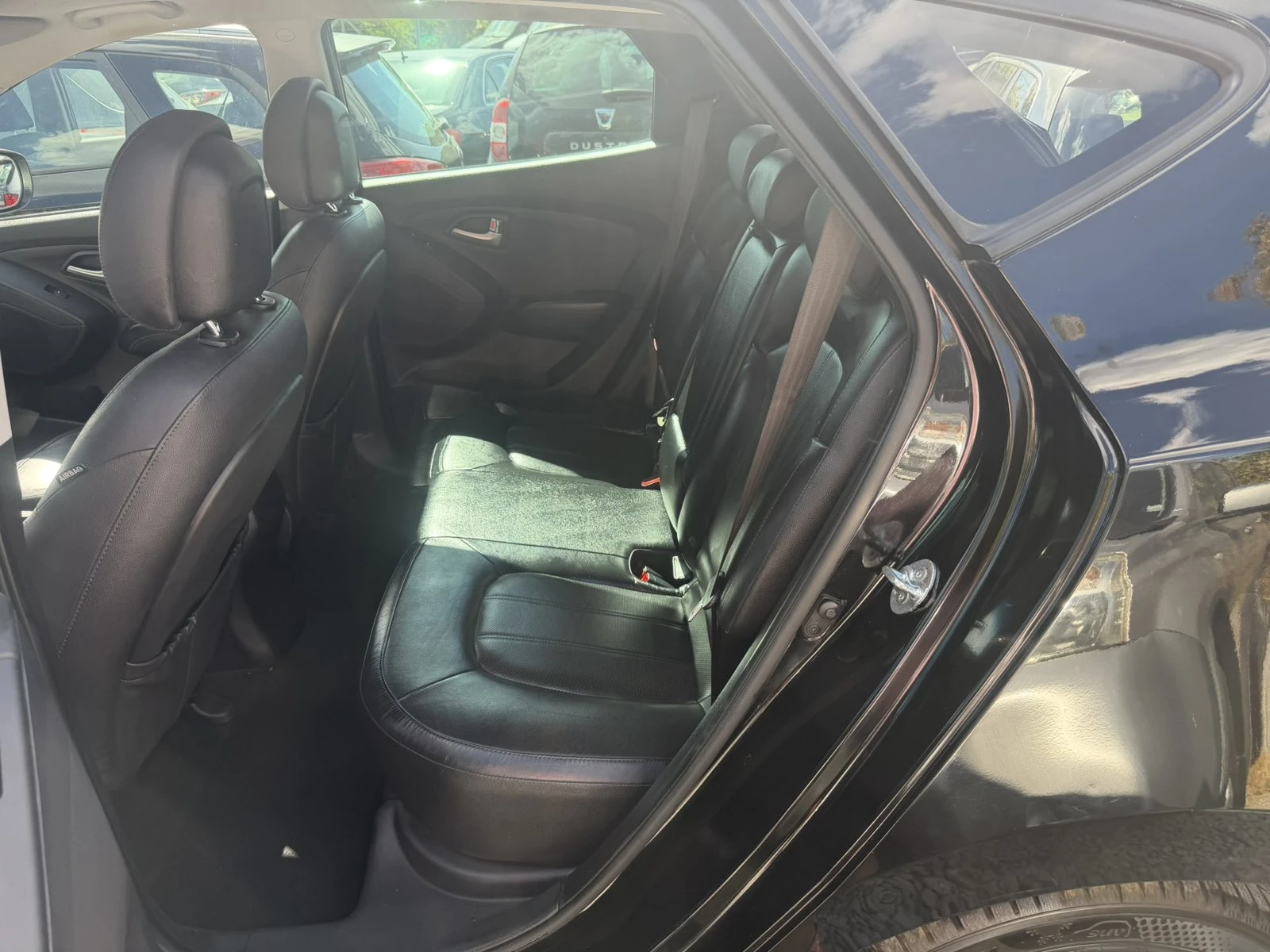 Hyundai IX35 2.0CRDI/4X4, снимка 16 - Автомобили и джипове - 55985772