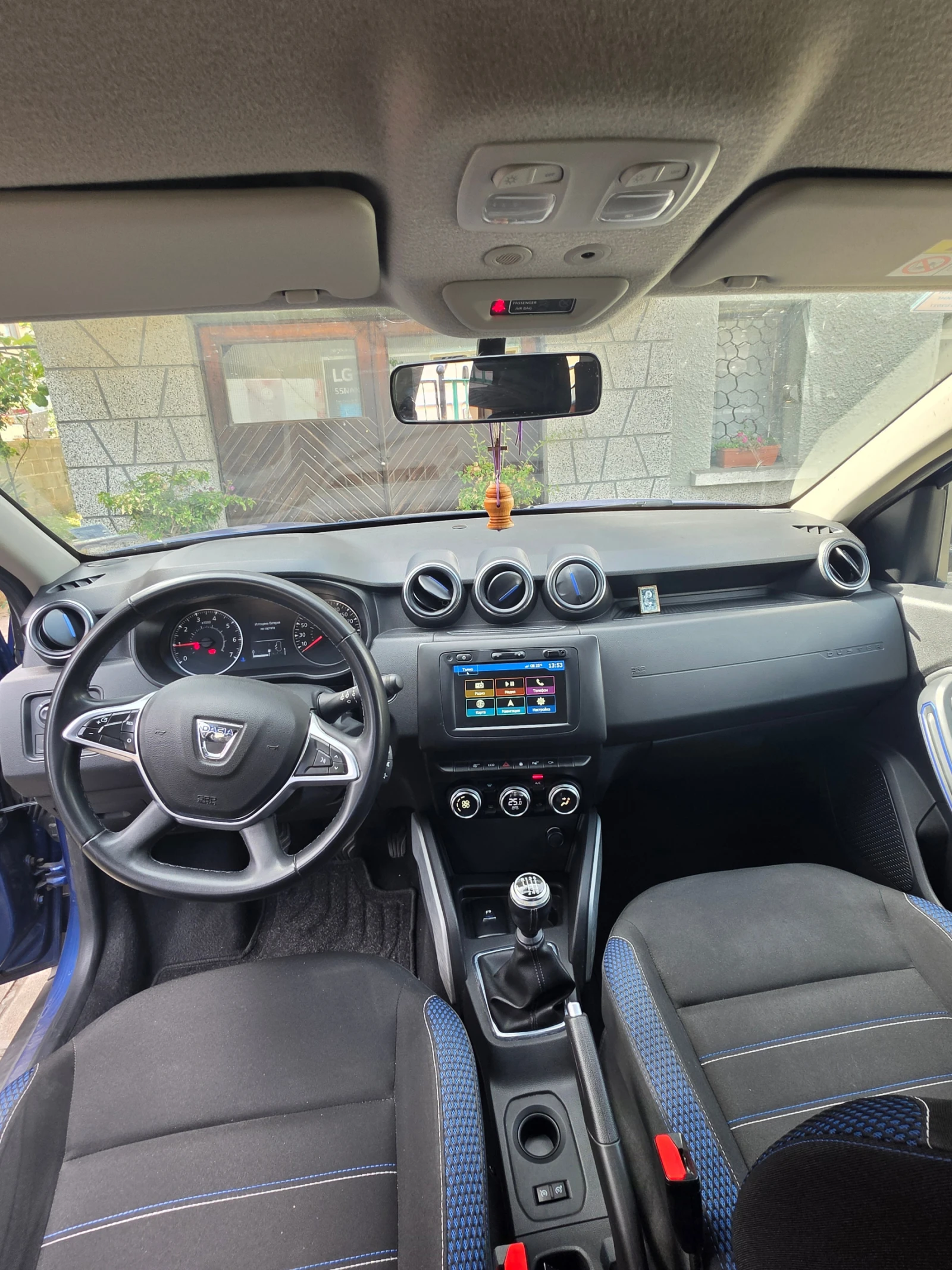 Dacia Duster TCe1.0 100 k.c.Бензин ECO-G 4x2 Stop&Start BVM6, снимка 9 - Автомобили и джипове - 56248513