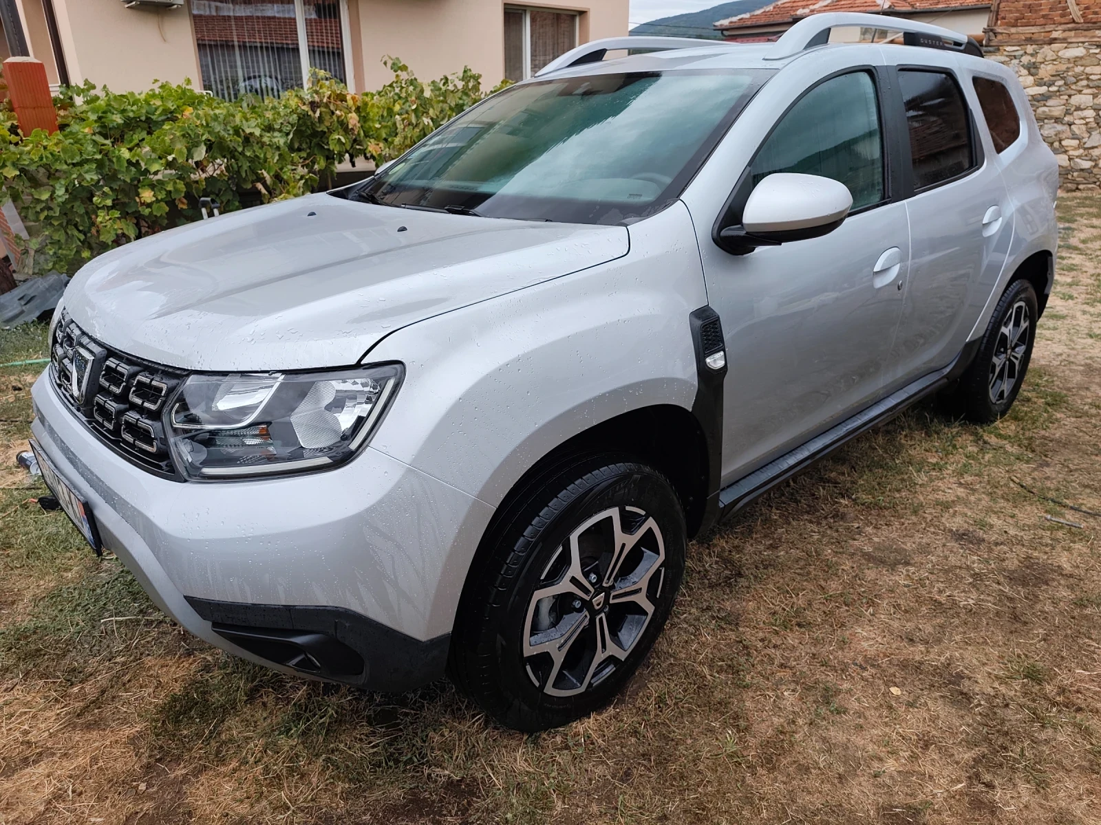 Dacia Duster 1.5CDi 60800km., снимка 3 - Автомобили и джипове - 56250423