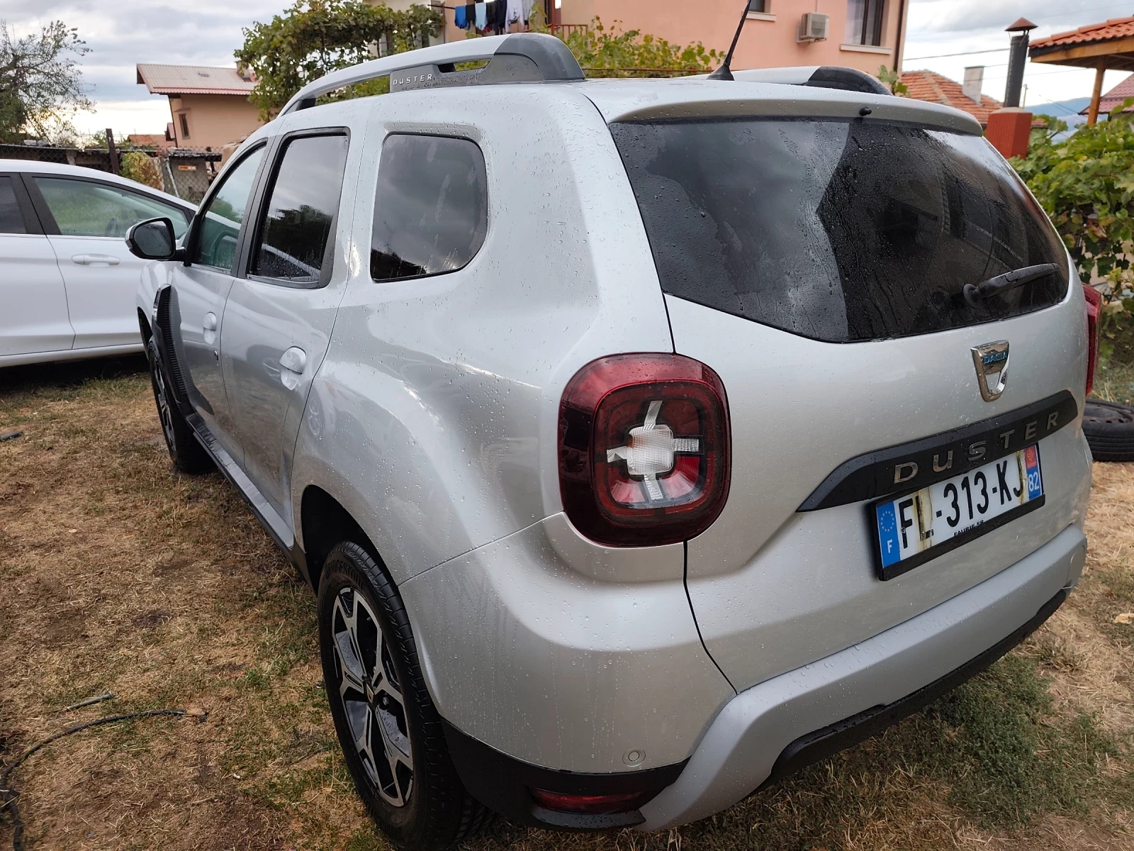 Dacia Duster 1.5CDi 60800km., снимка 4 - Автомобили и джипове - 56250423