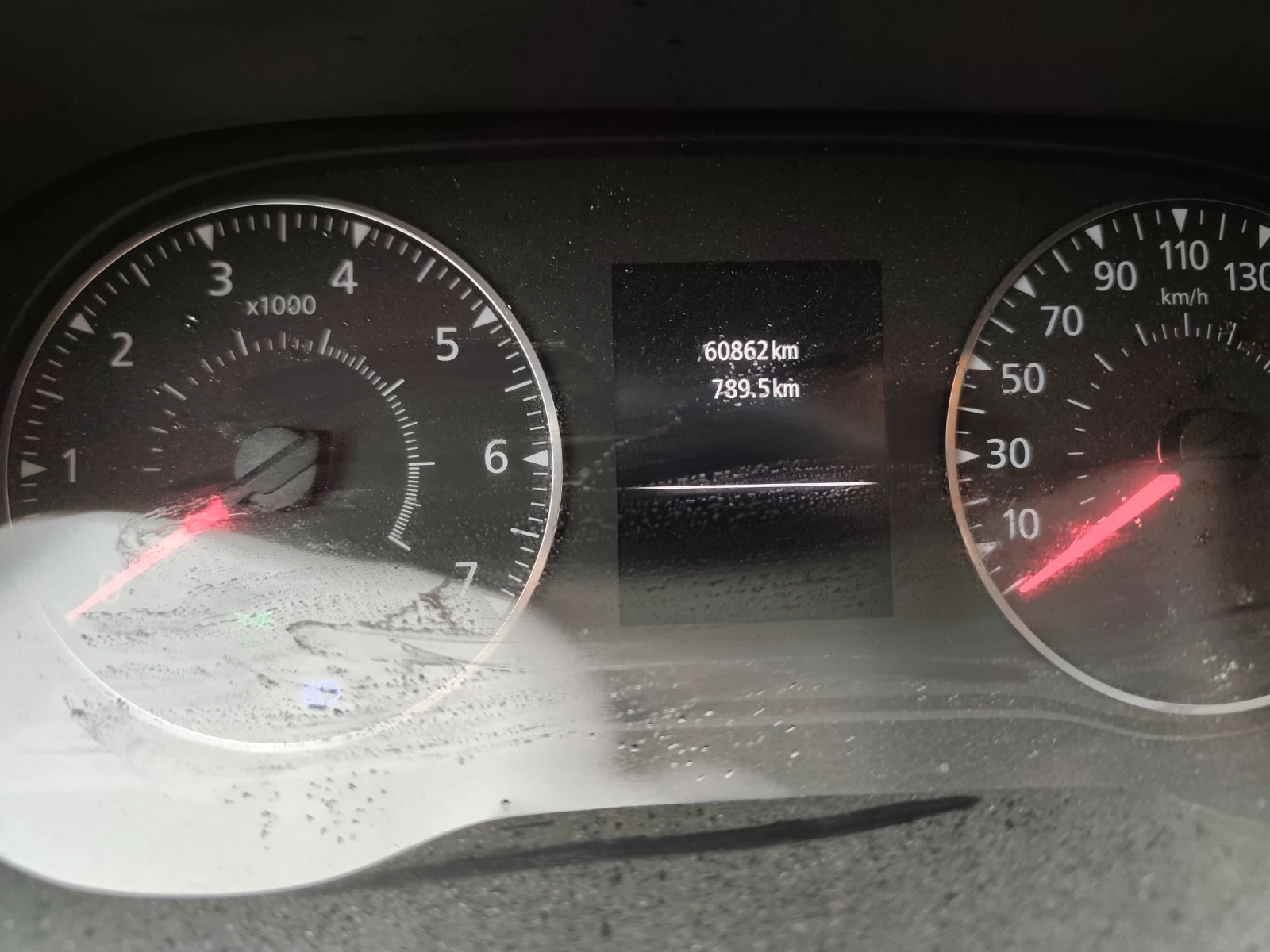 Dacia Duster 1.5CDi 60800km., снимка 11 - Автомобили и джипове - 56250423