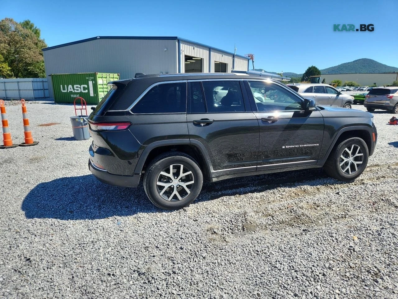 Jeep Grand cherokee LIMITED* CAMERA* BLINDSPOT* , снимка 3 - Автомобили и джипове - 56721354