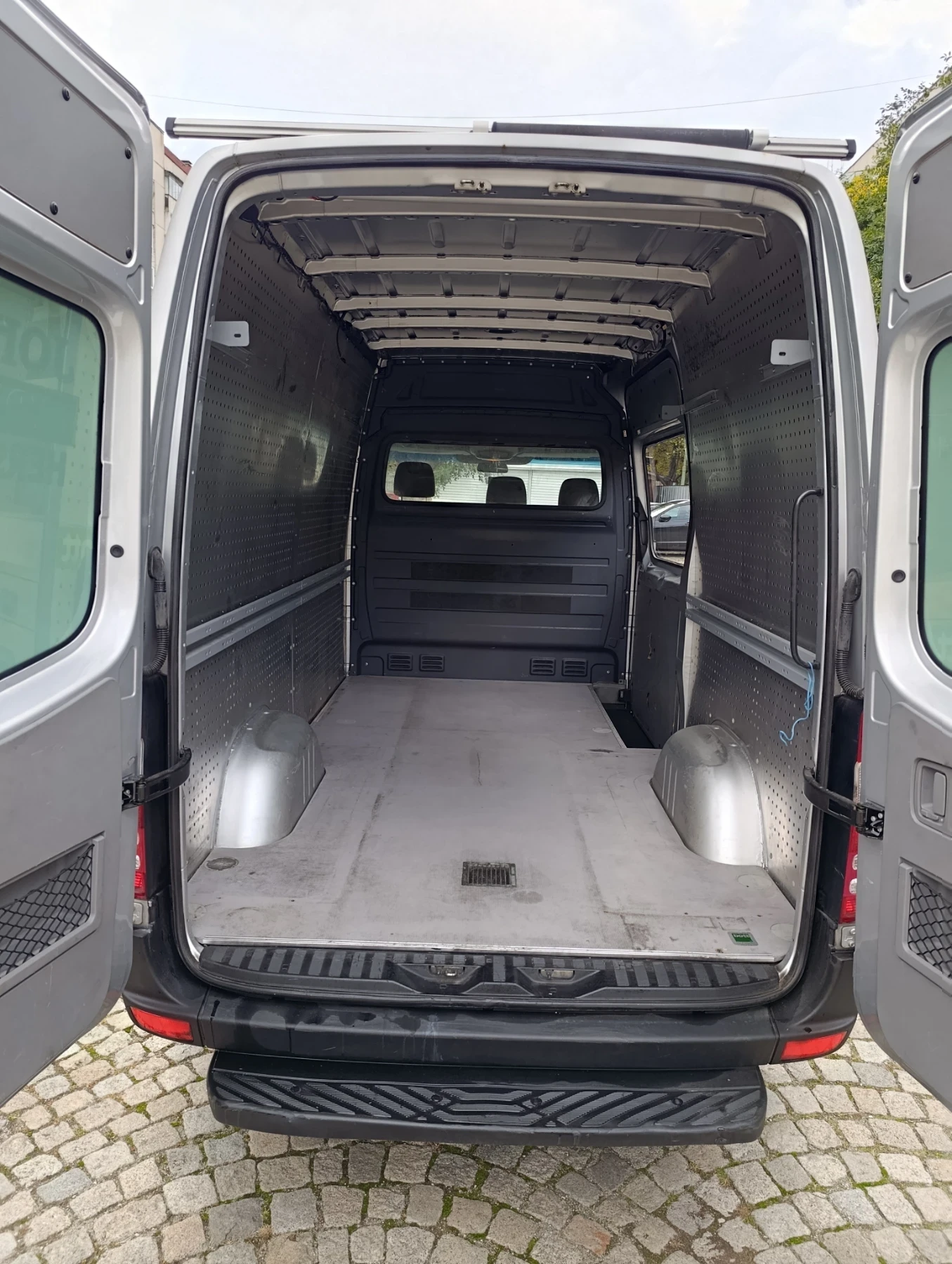 Mercedes-Benz 316 2.2 - изображение 10