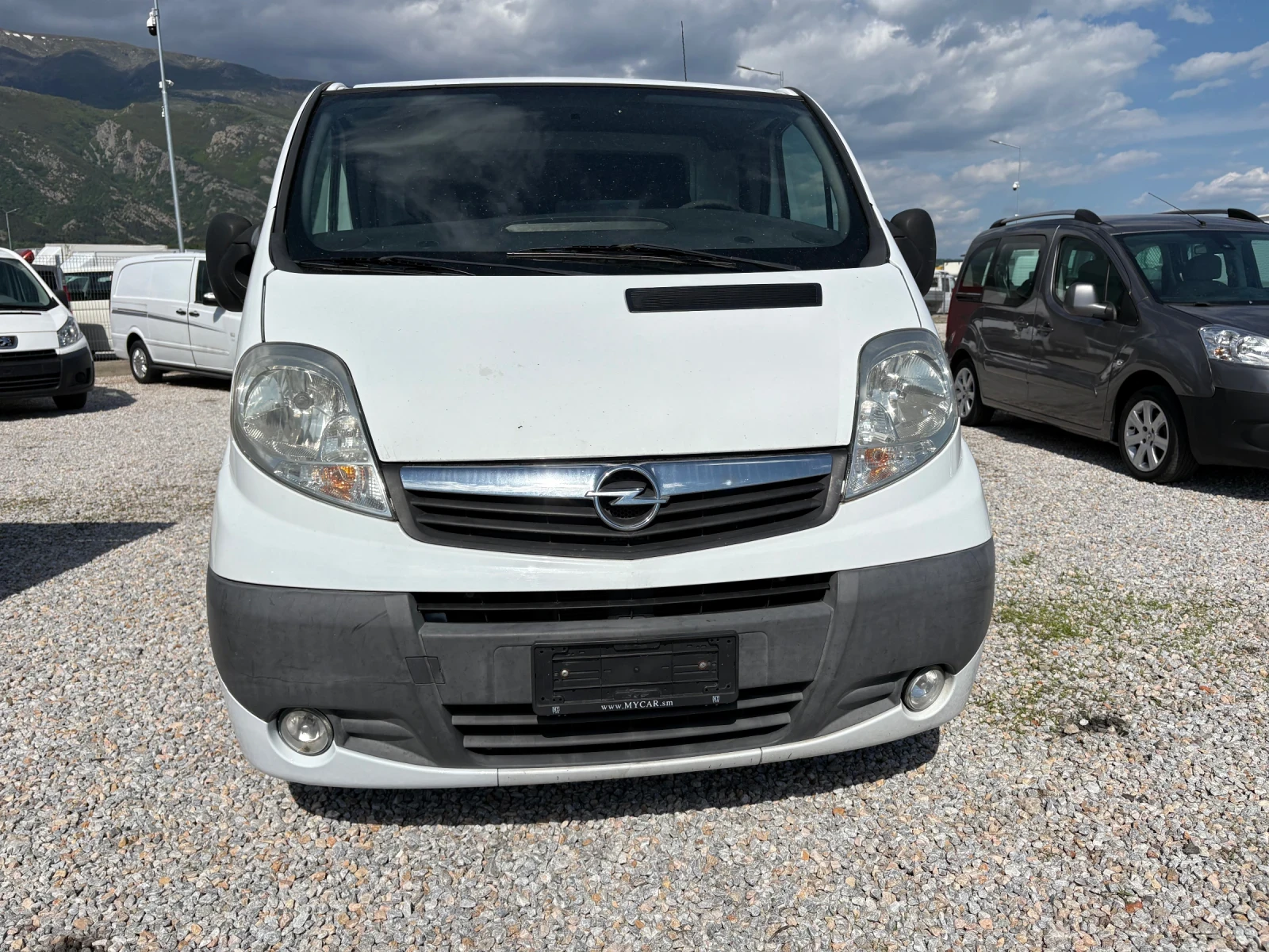 Opel Vivaro  - изображение 2