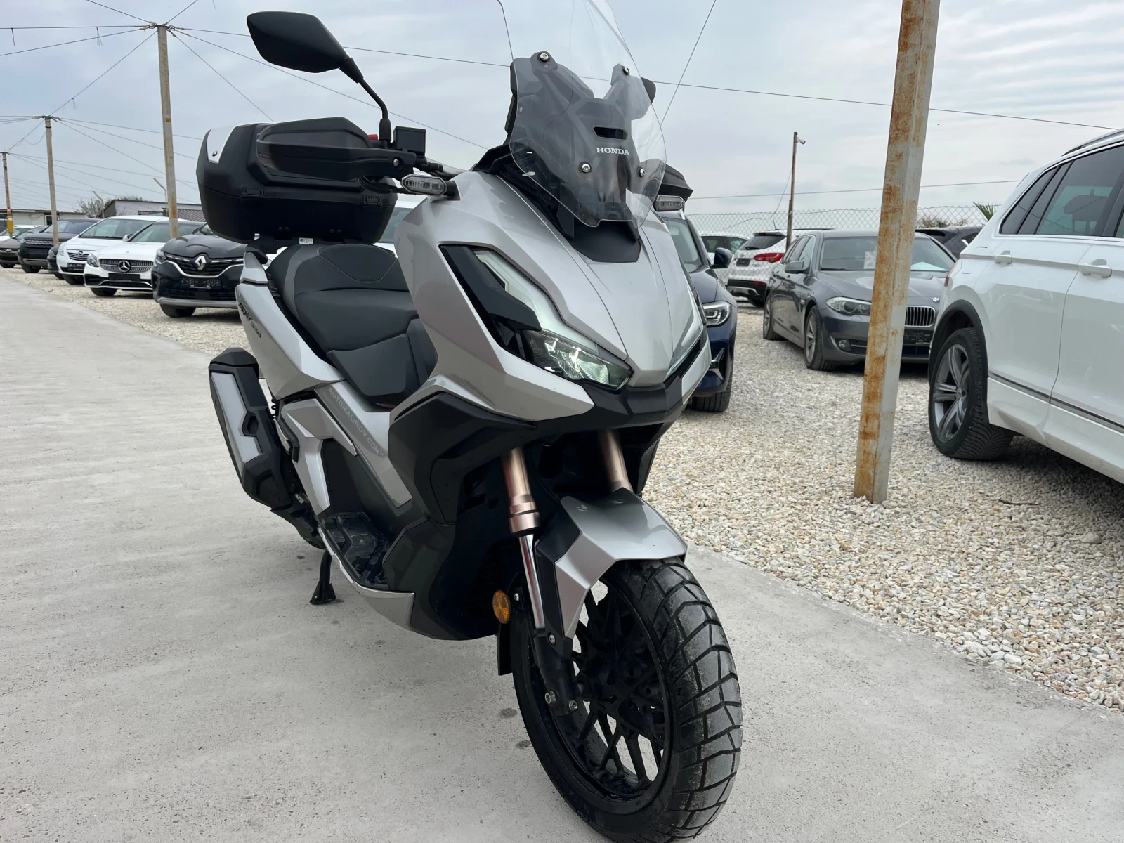 Honda X-ADV 350, 2023, key less, abs, tcs, 23000km - изображение 2