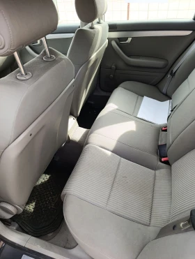 Audi A4 - 3000 € / 5867.49 лв. - 16743838 6