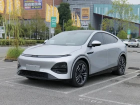 ������ Xpeng G6