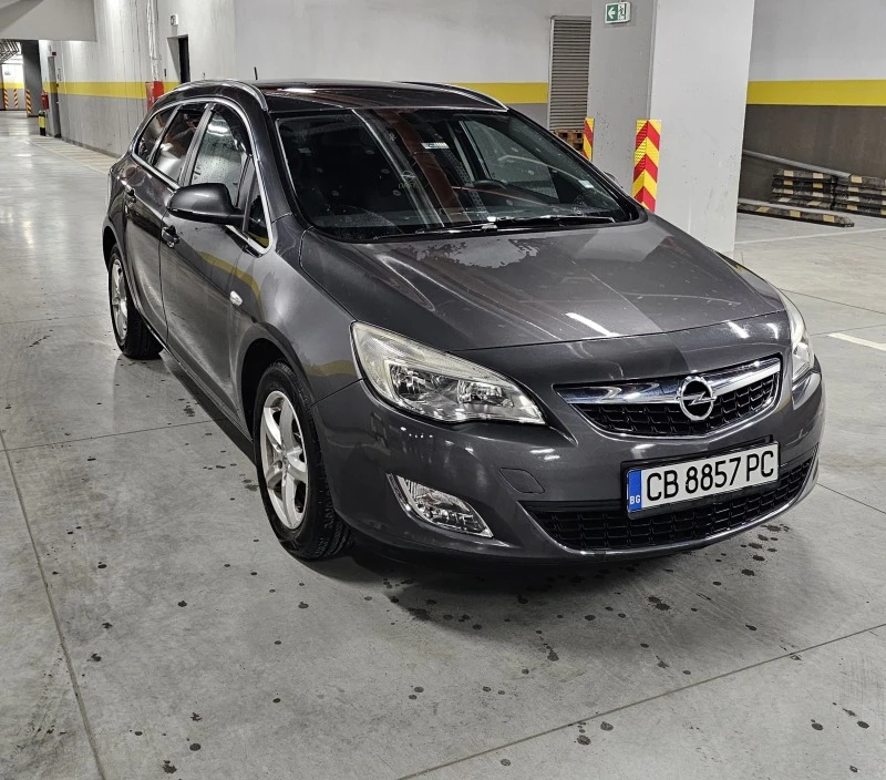 Opel Astra 1.7CDTI, снимка 3 - Автомобили и джипове - 46887643