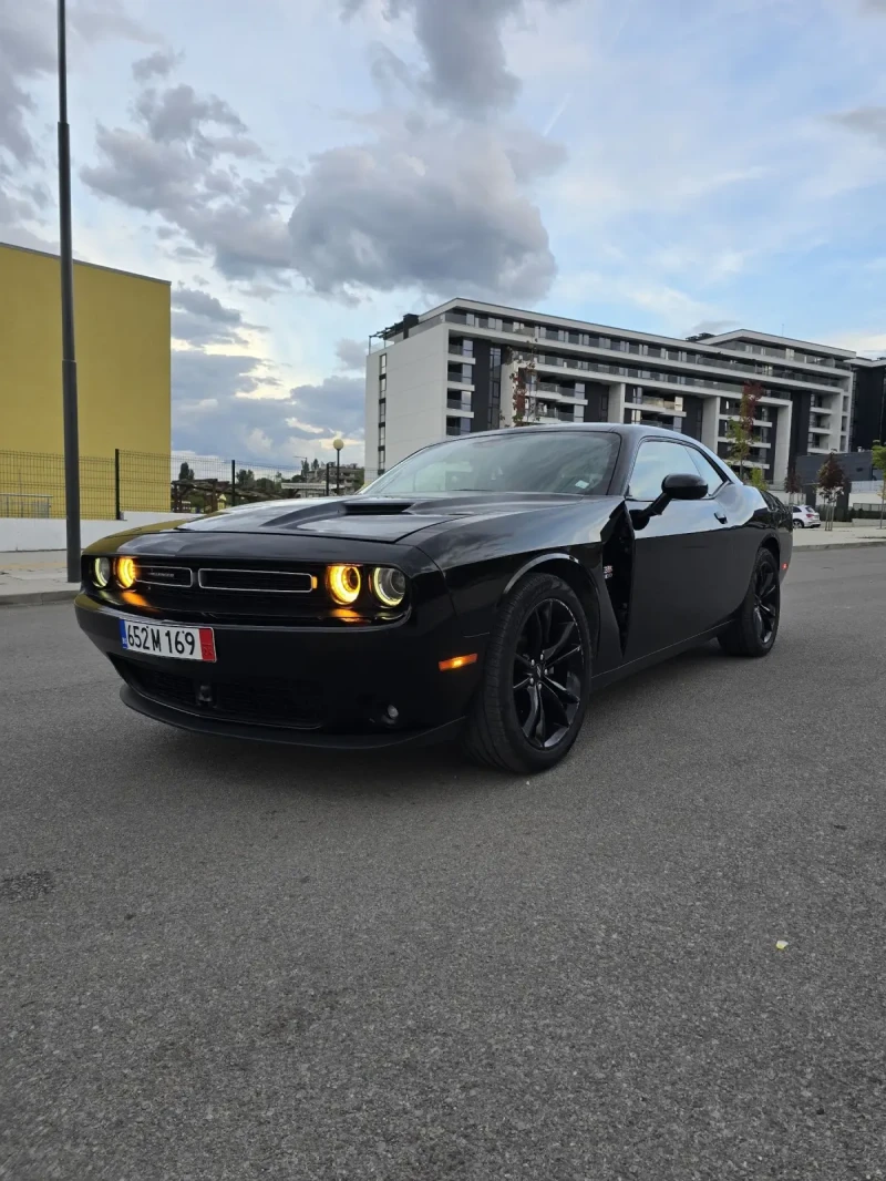 Dodge Challenger Sxt Plus, снимка 3 - Автомобили и джипове - 47358124