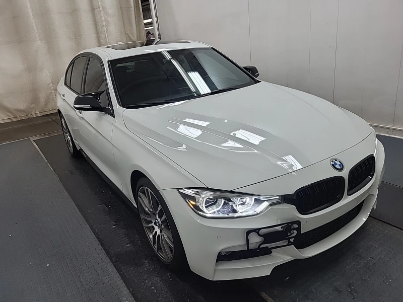 BMW 330 PLUG-IN HYBRID 330E, снимка 3 - Автомобили и джипове - 49059024