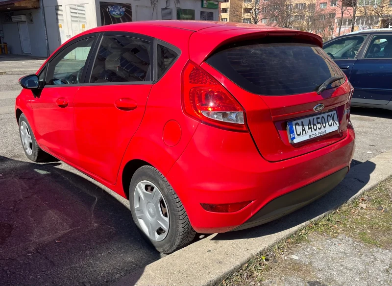 Ford Fiesta, снимка 4 - Автомобили и джипове - 49409316