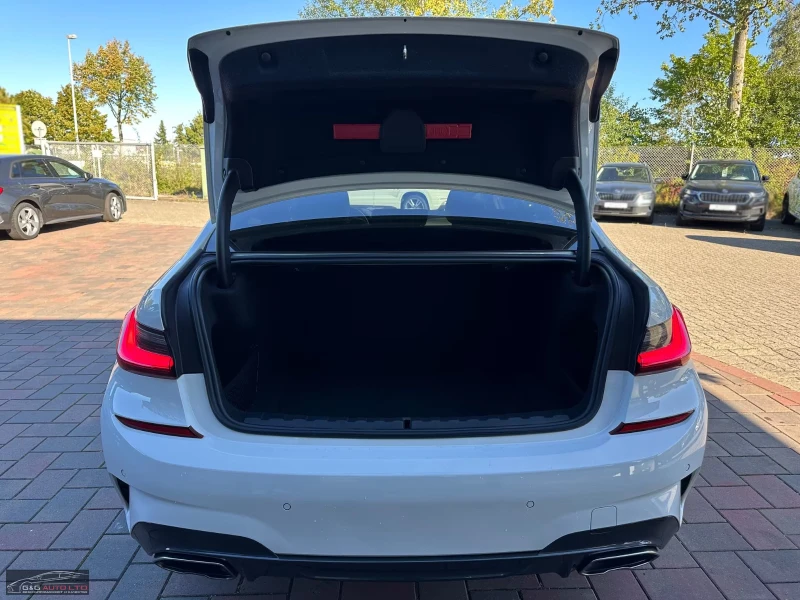BMW 340 M/xDRIVE/374HP/HUD/CAM/ACC/CARPLAY/MEMO/LASER/855f, снимка 9 - Автомобили и джипове - 52166369