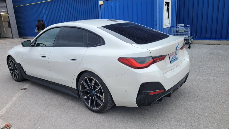 BMW i4 40M, снимка 3 - Автомобили и джипове - 52356038