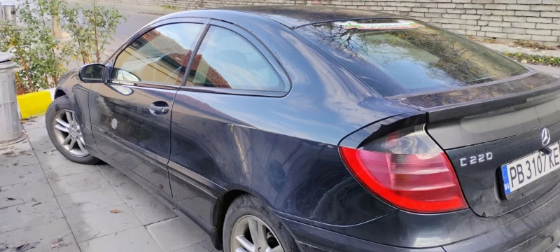 Mercedes-Benz 220 2.2 cdi, снимка 4 - Автомобили и джипове - 52854886