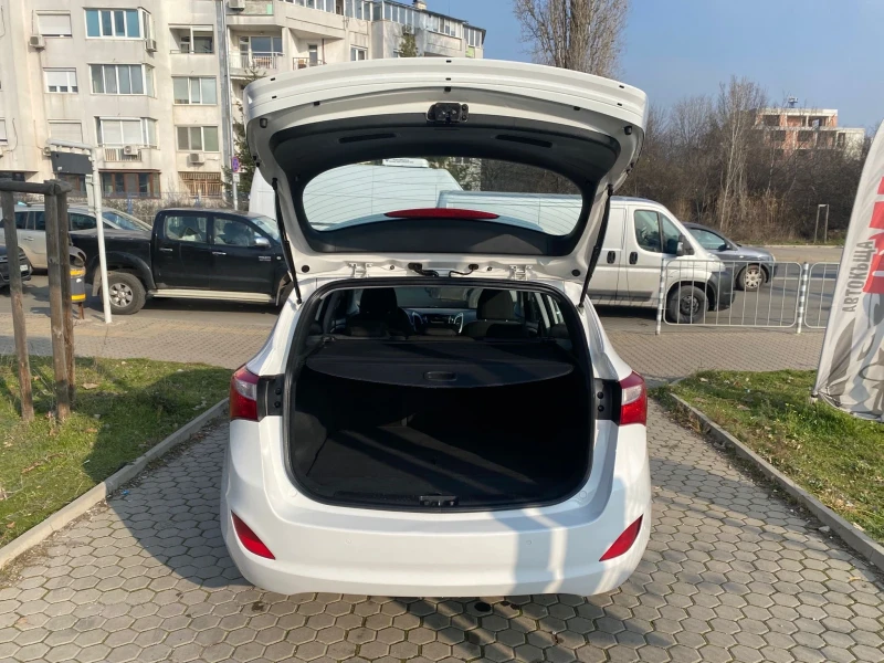 Hyundai I30 1.4i/EU.5B, снимка 15 - Автомобили и джипове - 52876806