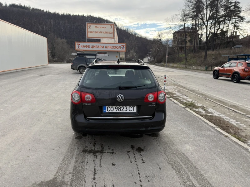 VW Passat, снимка 4 - Автомобили и джипове - 53066154