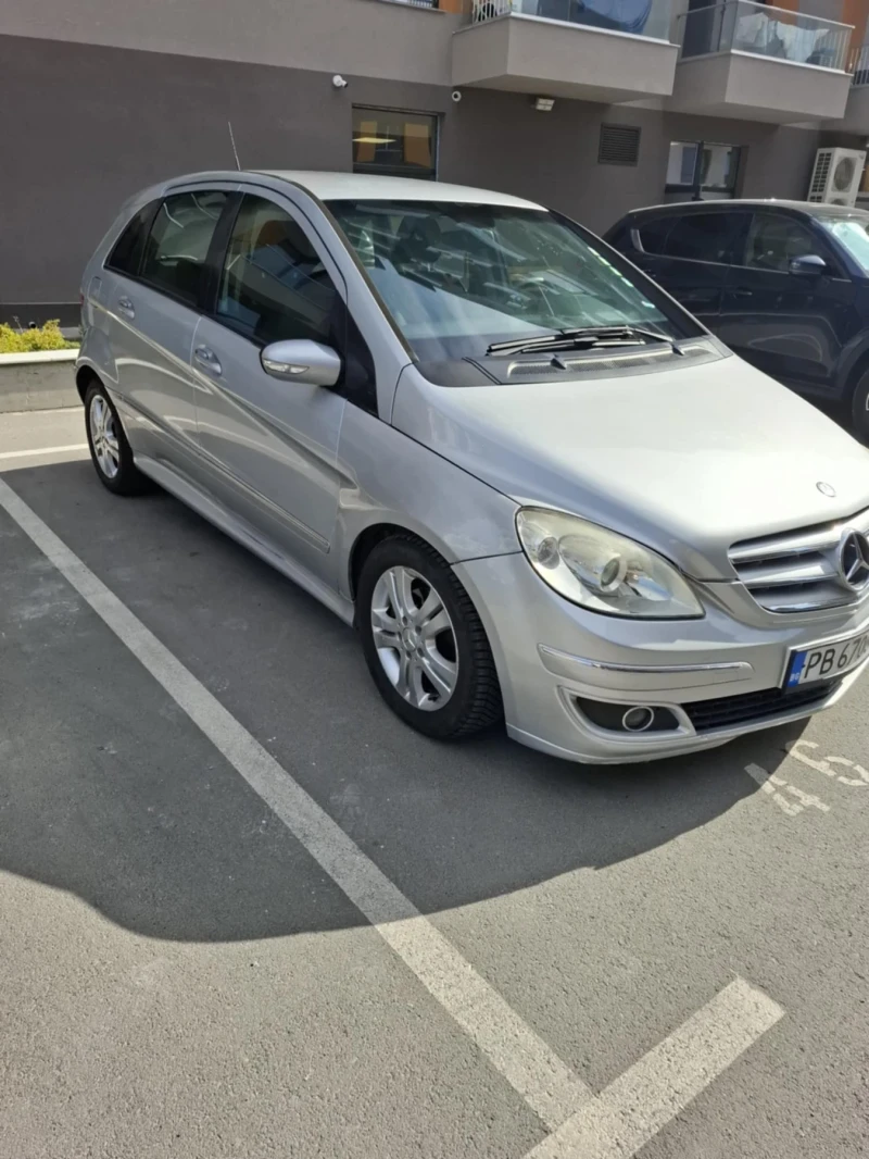 Mercedes-Benz B 180, снимка 5 - Автомобили и джипове - 53171479