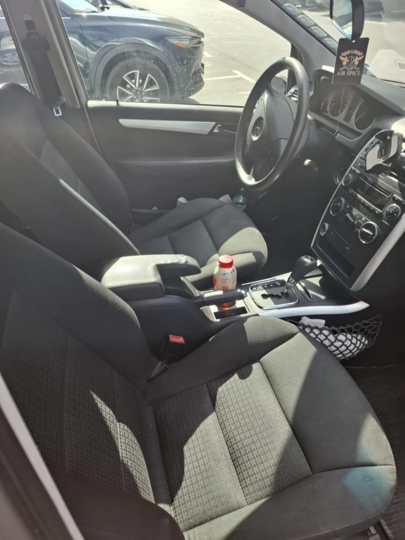 Mercedes-Benz B 180, снимка 11 - Автомобили и джипове - 53171479