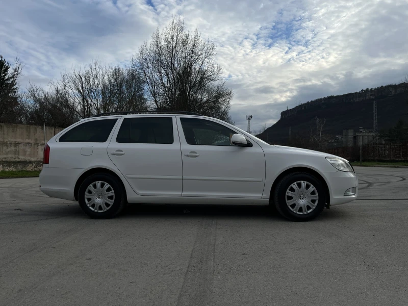 Skoda Octavia Газово, снимка 3 - Автомобили и джипове - 53403556