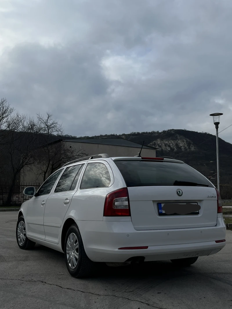 Skoda Octavia Газово, снимка 5 - Автомобили и джипове - 53403556