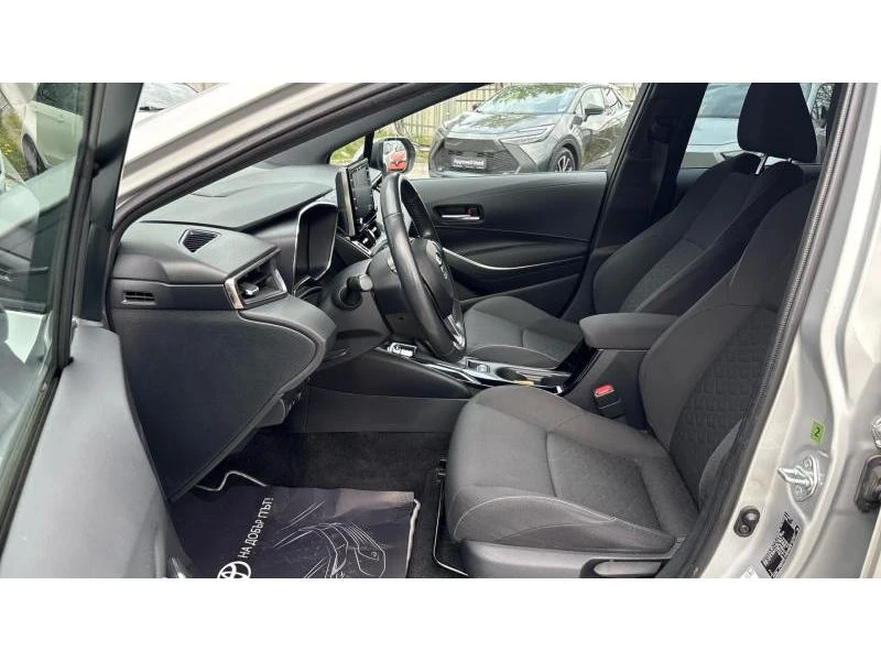Toyota Corolla TS 1.8HSD EXECUTIVE, снимка 12 - Автомобили и джипове - 54619107