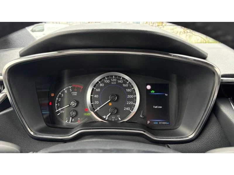 Toyota Corolla TS 1.8HSD EXECUTIVE, снимка 14 - Автомобили и джипове - 54619107