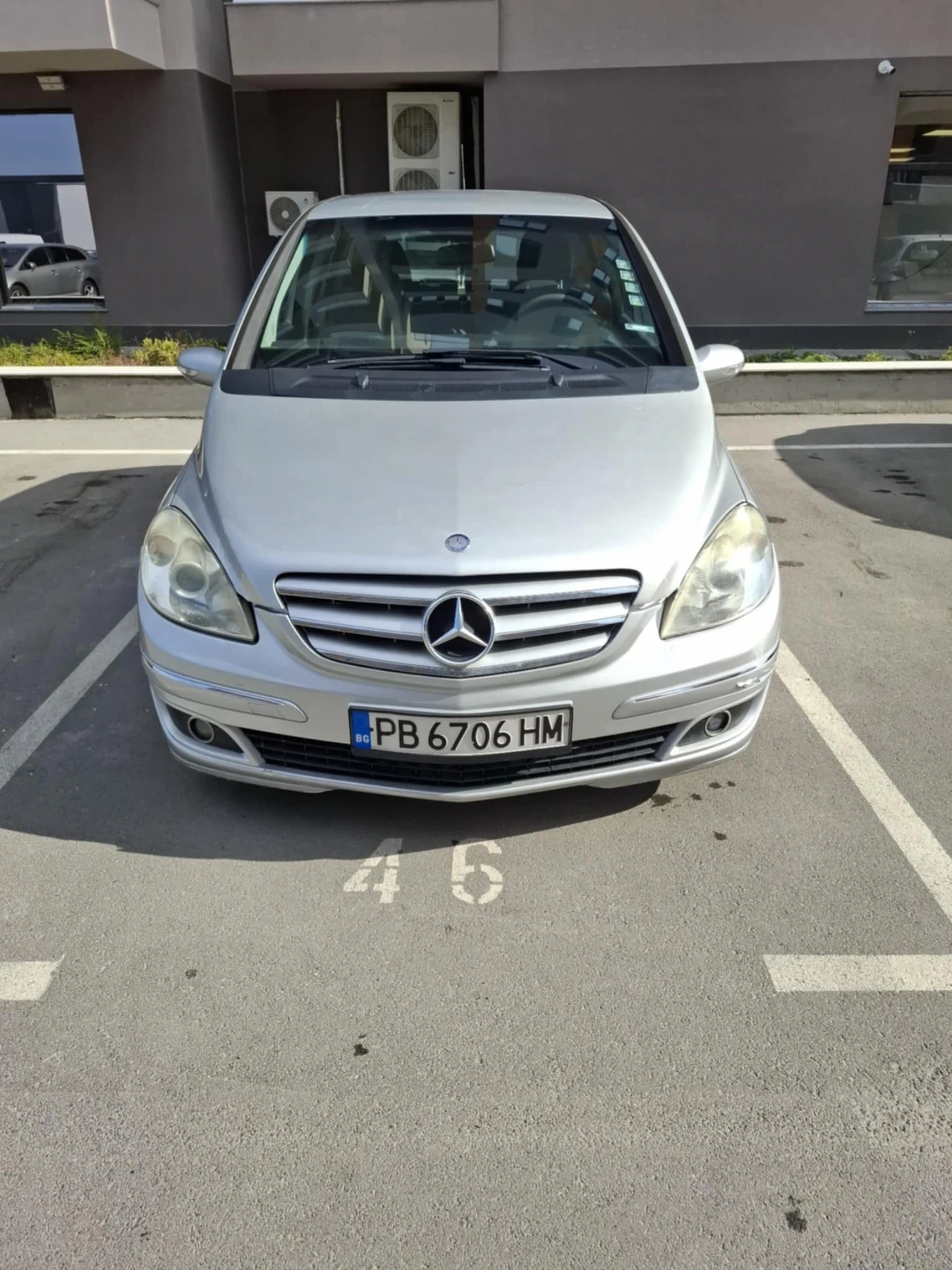 Mercedes-Benz B 180, снимка 1