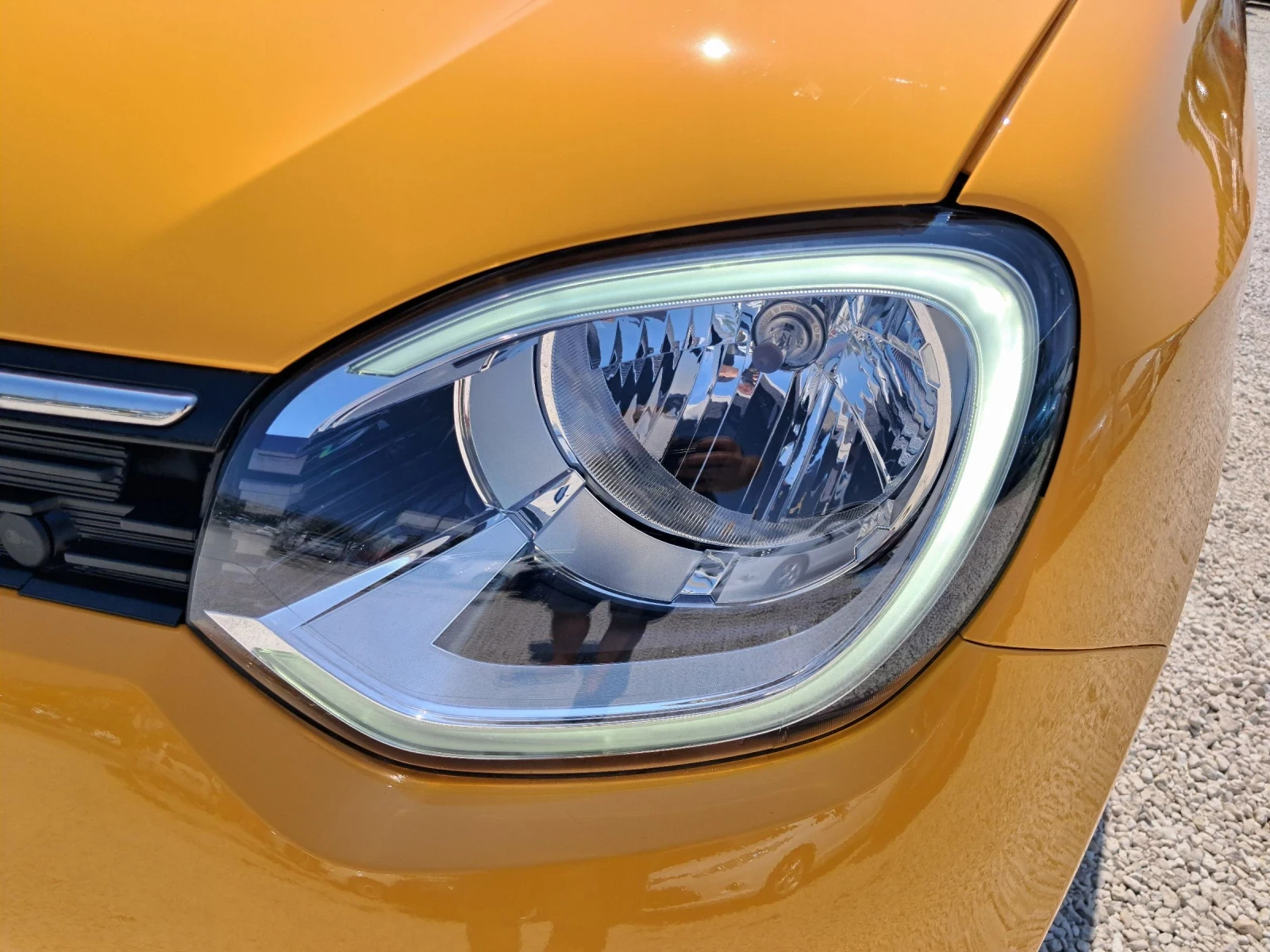 Renault Twingo 31kw 29000km 4м 2022г КАТО НОВА - изображение 4