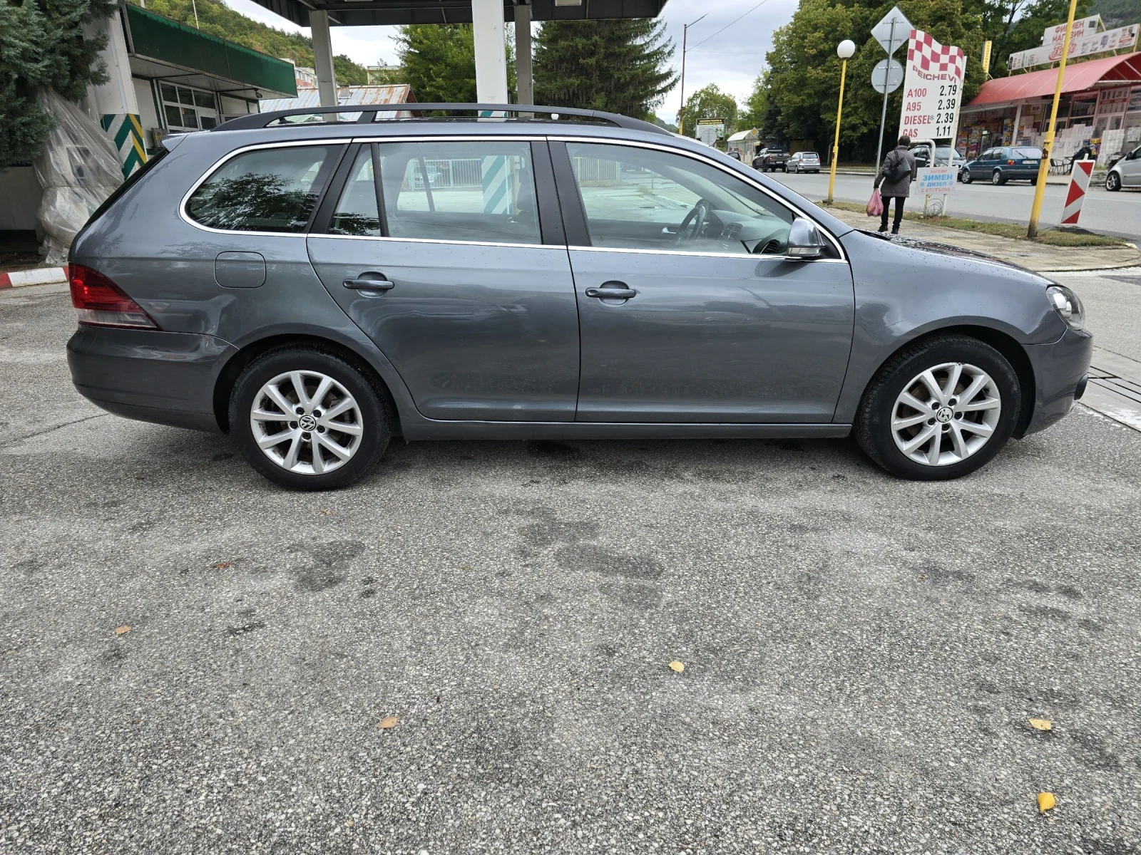 VW Golf 1.6 TDI 105 - изображение 7