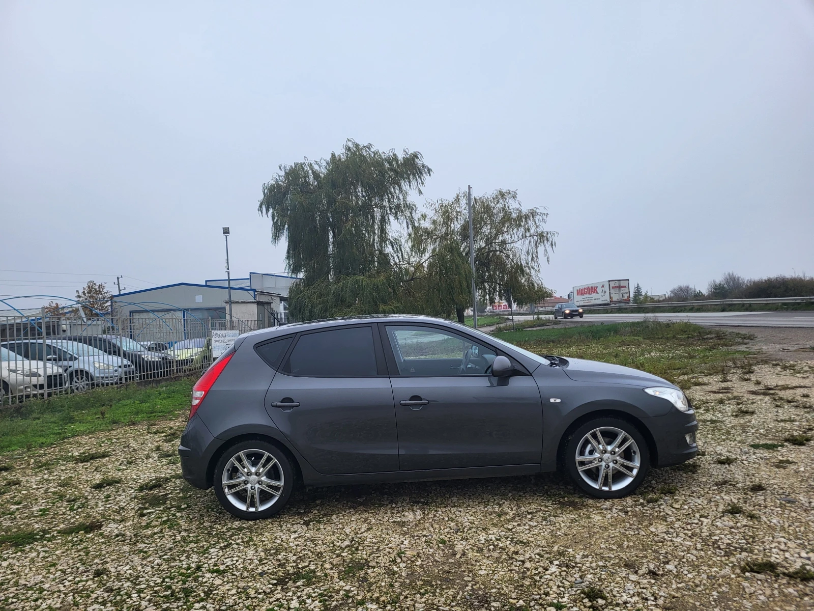 Hyundai I30 1.6CRDi - изображение 6