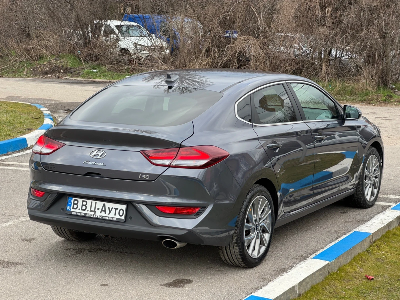 Hyundai I30 1.6CRDi Автоматик/Навигация/Камера/K-Go/Дистроник/ - изображение 4