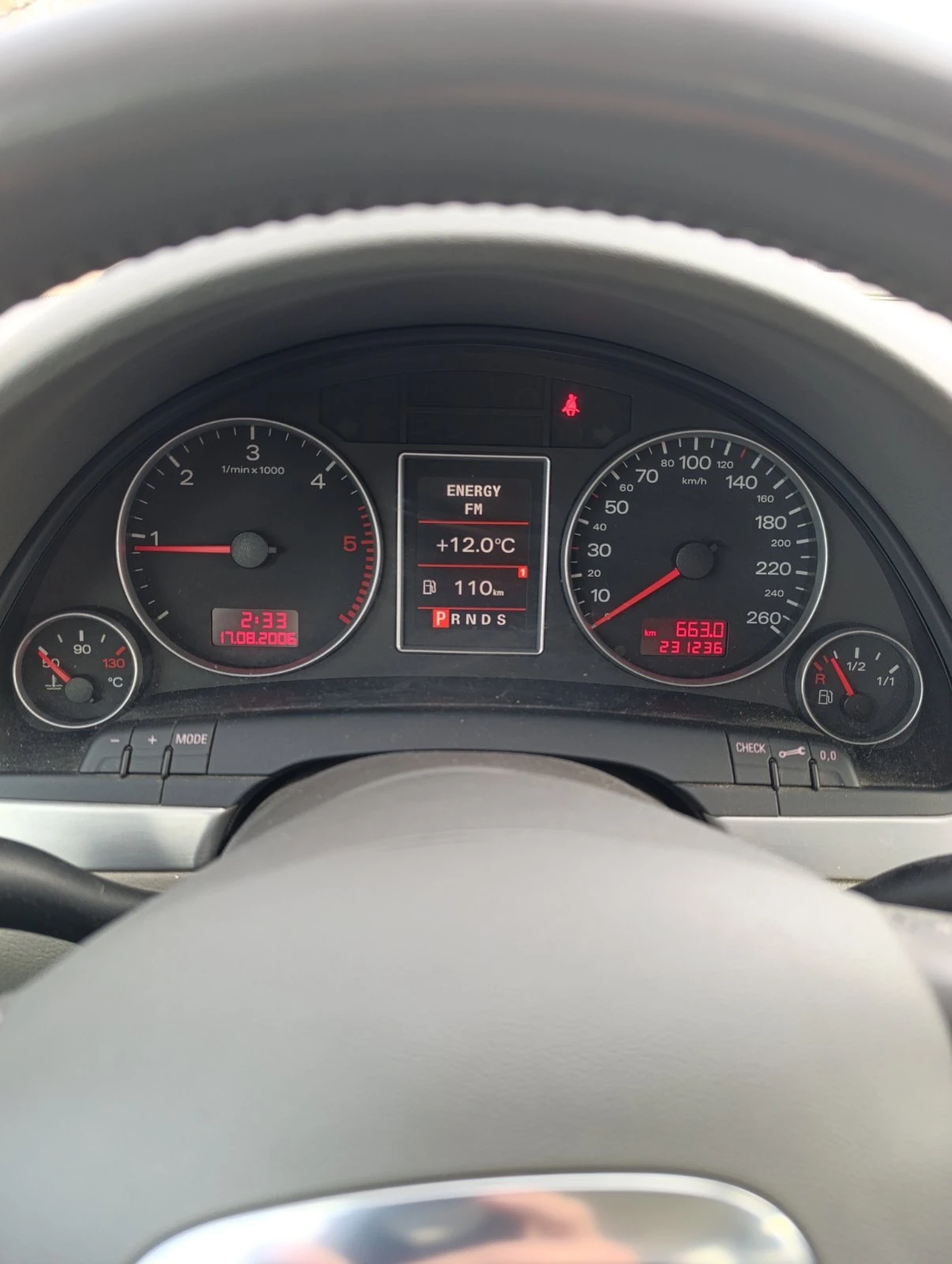 Audi A4, снимка 5 - Автомобили и джипове - 53826606