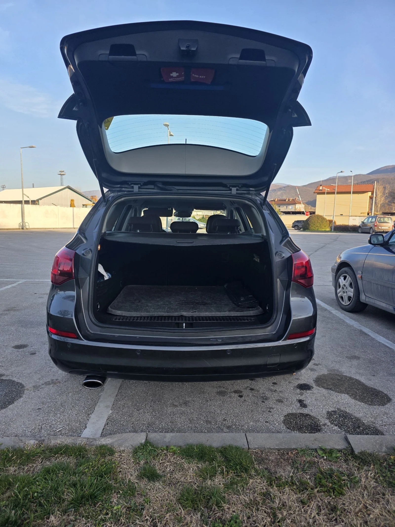 Opel Astra, снимка 5 - Автомобили и джипове - 53833461