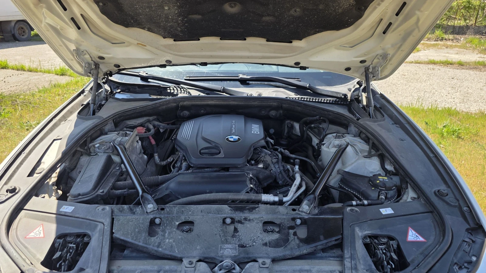 BMW 520  xDrive M Sport, снимка 17 - Автомобили и джипове - 54207954